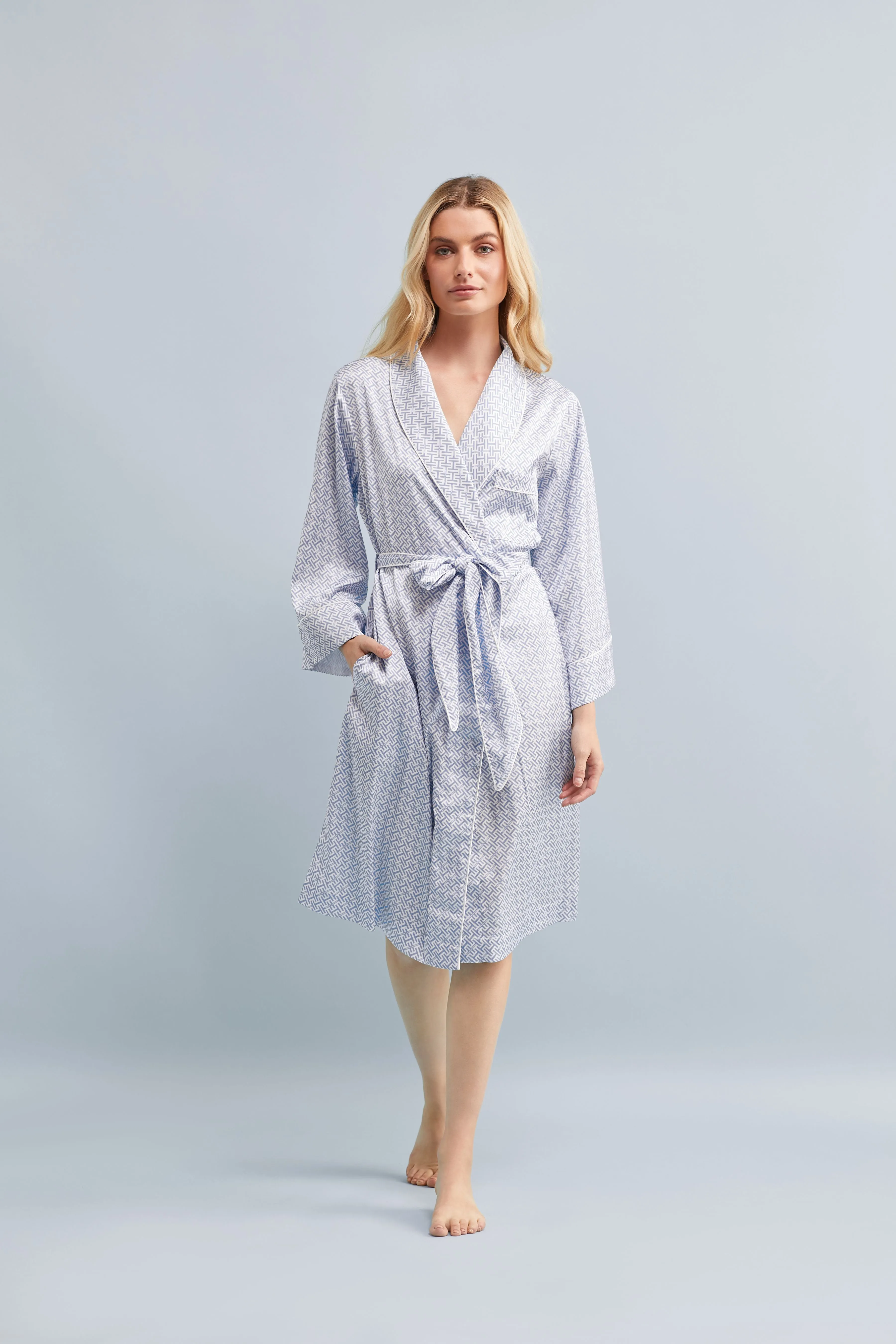 Halston x Homebodii Cleveland Robe - Eggshell Blue HH Print