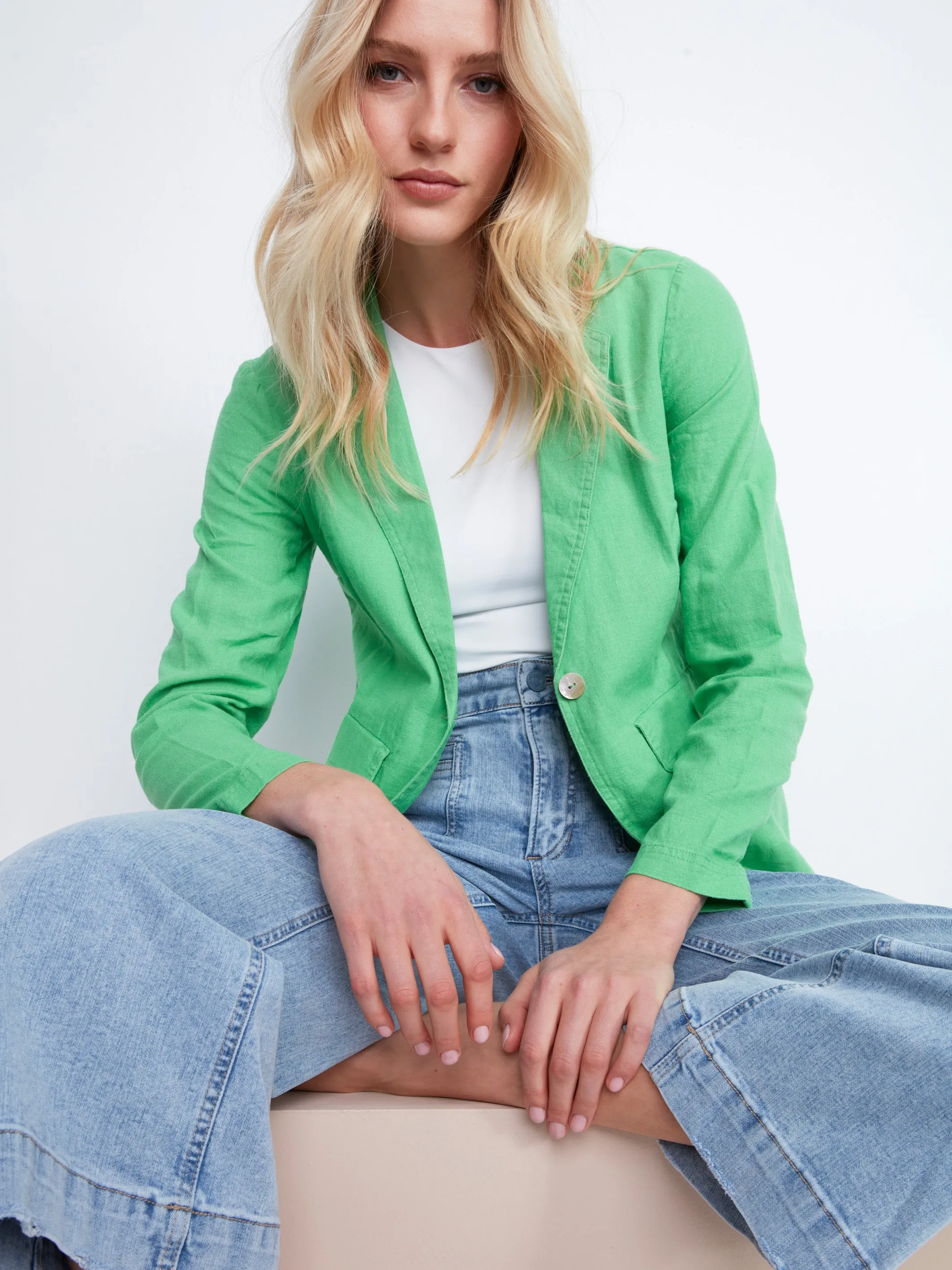 Light Linen Blend Blazer - Emerald