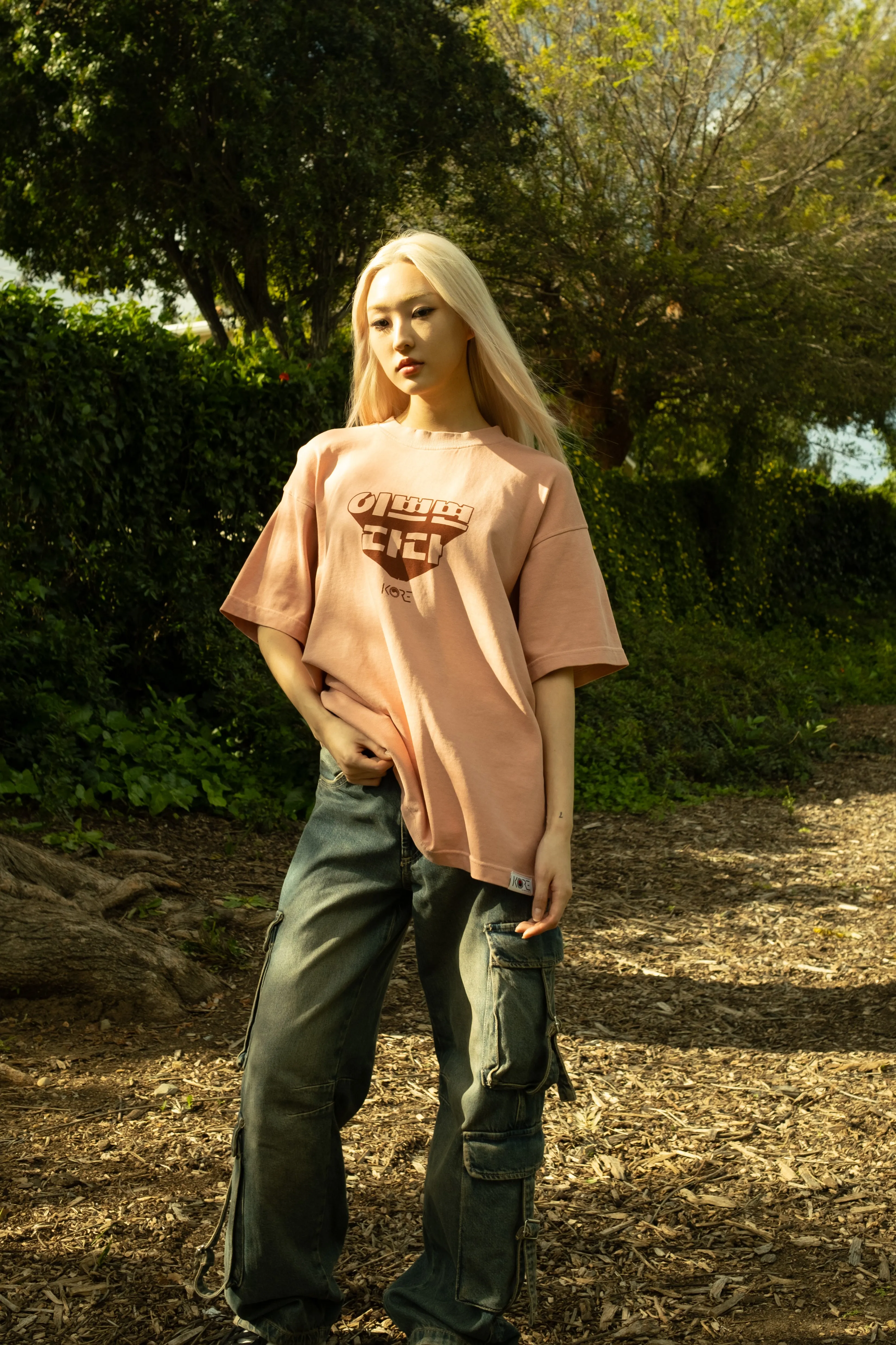 PRETTY PRIVILEGE TEE (WASHED PINK)